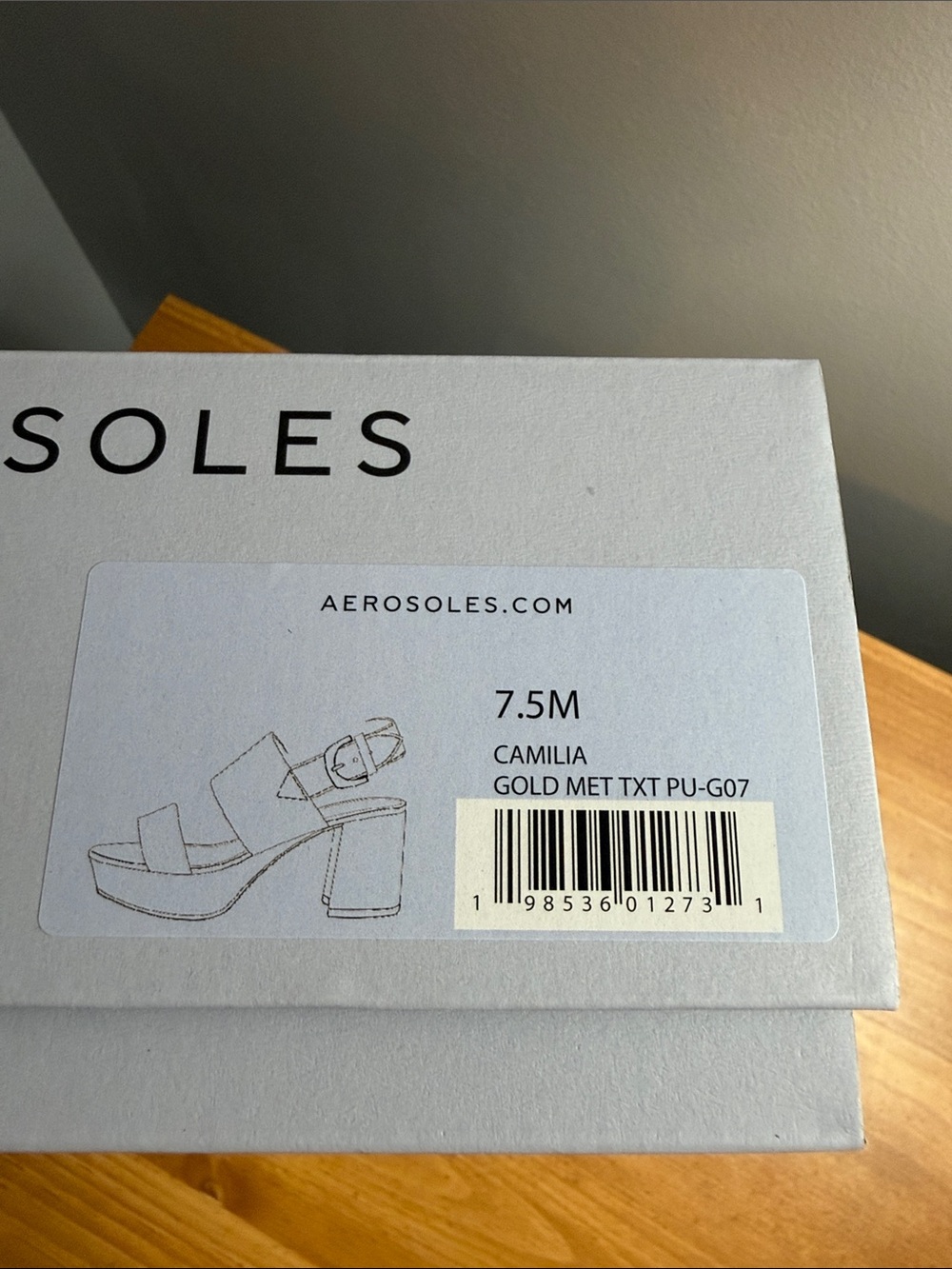 AEROSOLES Metallic Gold Platform Block Heel Sandals - Picture 6 of 6